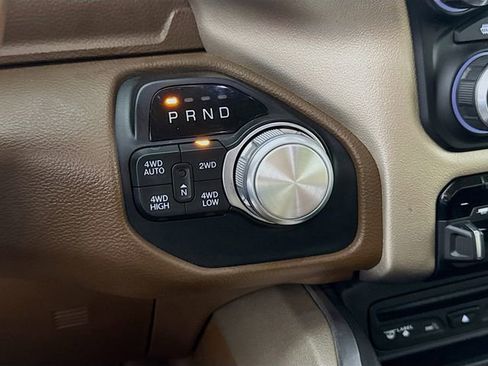 Used 2019 RAM 1500 Laramie AWD/4WD image 20