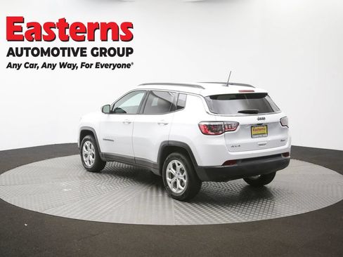Used 2024 Jeep Compass Latitude AWD/4WD image 59