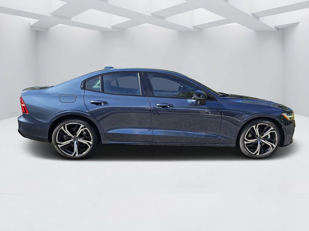 Certified 2024 Volvo S60 B5 Core w/ Climate Package AWD/4WD image 2