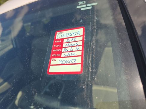 Used 2022 Hyundai Santa Fe SEL w/ Convenience Package FWD image 11