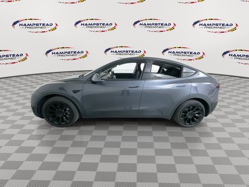 Used 2021 Tesla Model Y Long Range image 5
