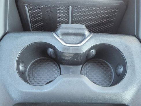 New 2026 RAM 1500 4x4 Crew Cab image 29