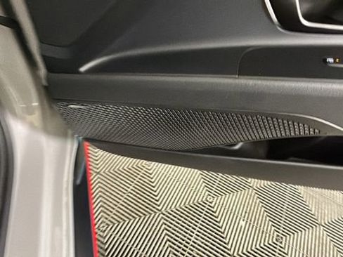 Used 2025 Hyundai Elantra N FWD image 32
