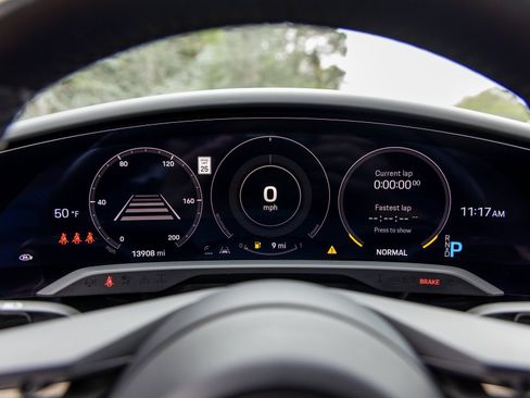 Certified 2021 Porsche Taycan Turbo S image 30