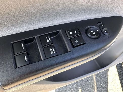 Used 2015 Honda Accord EX image 9