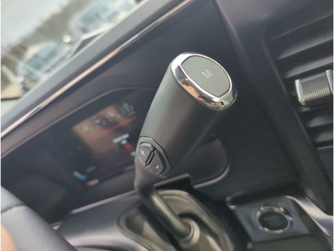 Used 2025 Ford F350 Lariat w/ Lariat Ultimate Package image 22