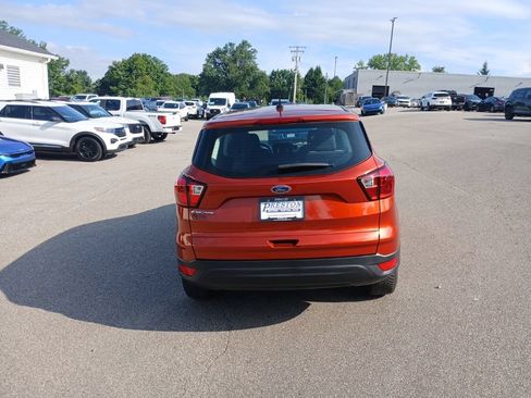Used 2019 Ford Escape S FWD image 6