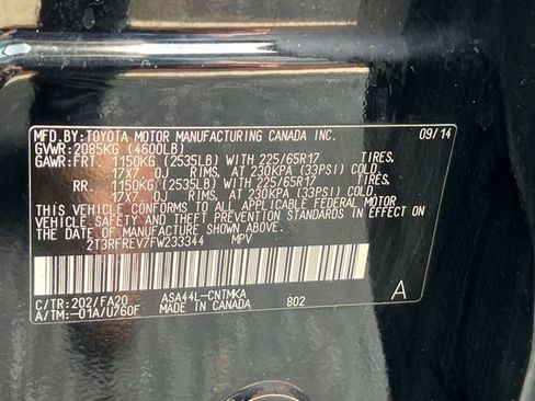 Used 2015 Toyota RAV4 XLE AWD/4WD image 29