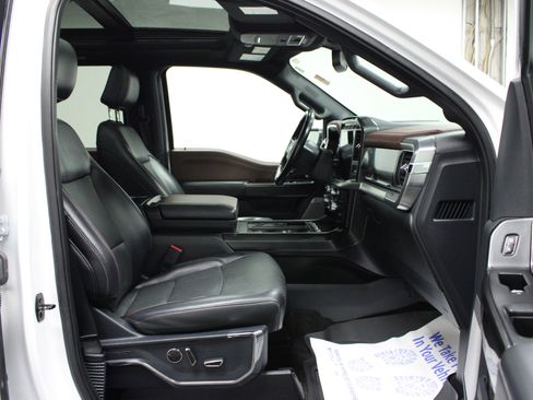 Used 2021 Ford F150 Lariat w/ Equipment Group 502A High image 16