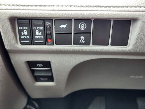 Used 2021 Honda Odyssey EX-L image 20