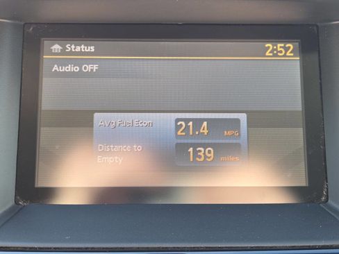 Used 2016 Nissan Pathfinder SV image 32