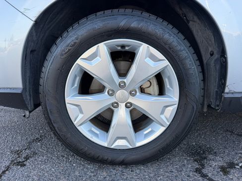 Used 2015 Subaru Forester 2.5i Premium AWD/4WD image 26