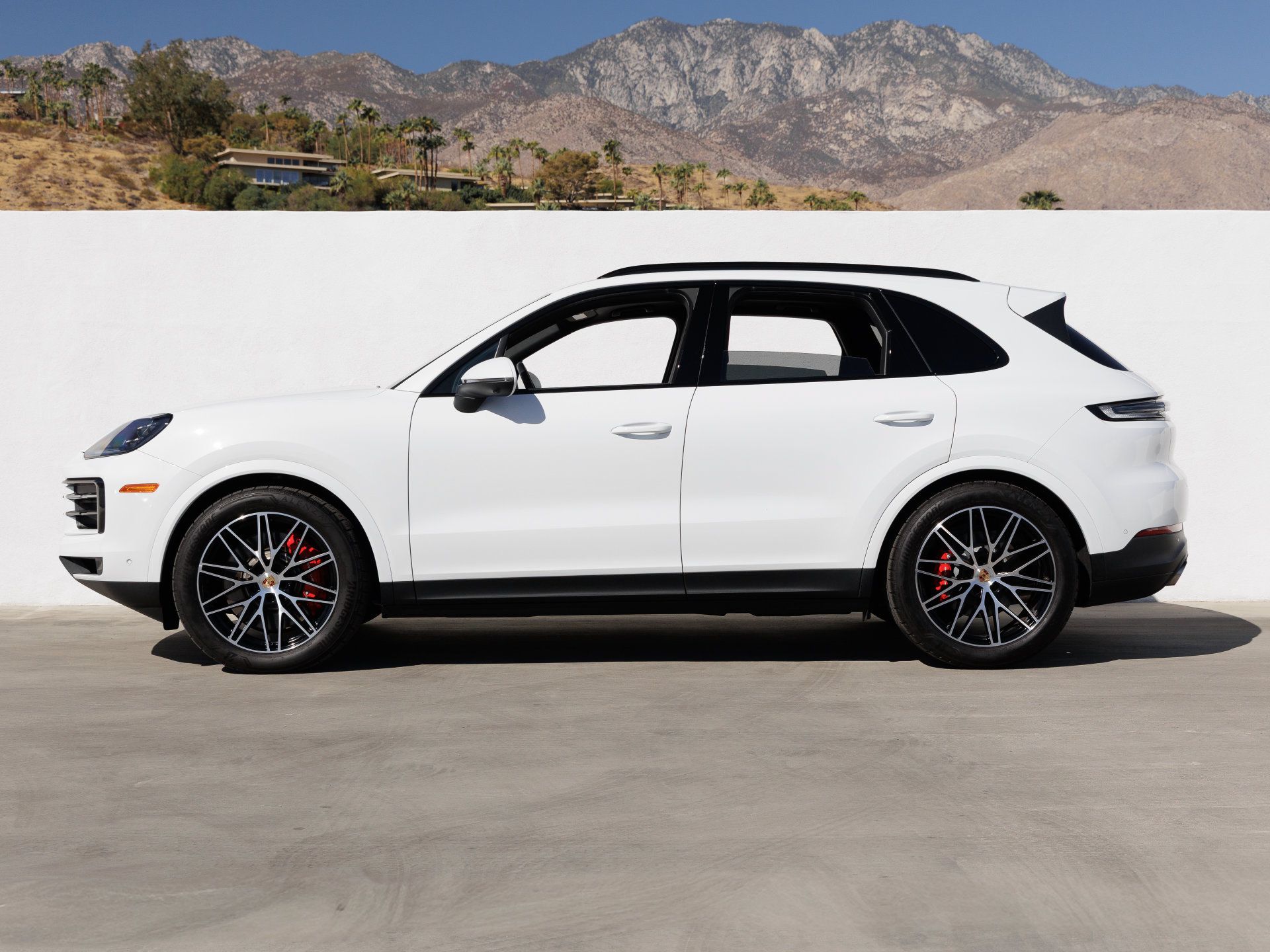 Used 2026 Porsche Cayenne S AWD/4WD image 2