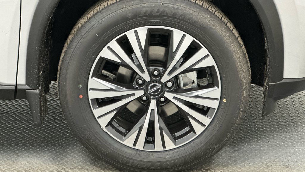 Certified 2023 Nissan Rogue SV AWD/4WD image 20