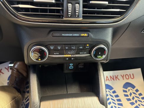 Certified 2023 Ford Escape ST-Line w/ Equipment Group 301A image 18