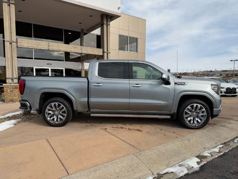 Used 2025 GMC Sierra 1500 Denali w/ Denali Reserve Package AWD/4WD image 11
