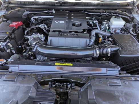 Used 2023 Nissan Frontier PRO-4X w/ Pro-4X Premium Package AWD/4WD image 23