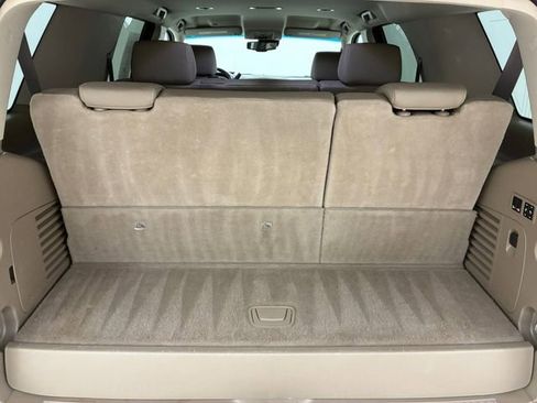 Used 2018 Chevrolet Tahoe Premier image 17