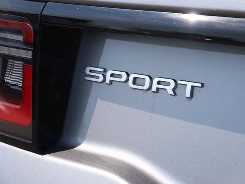 Used 2024 Land Rover Discovery Sport S image 62