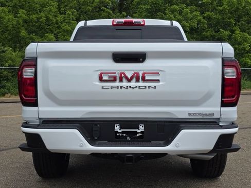 New 2026 GMC Canyon Elevation w/ Convenience Package AWD/4WD image 15