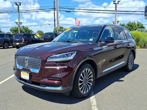 Used 2023 Lincoln Aviator Reserve w/ Equipment Group 201A AWD/4WD image 3