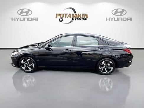 Certified 2023 Hyundai Elantra Limited w/ Cargo Package image 8