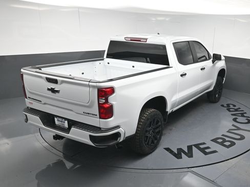 Used 2025 Chevrolet Silverado 1500 Custom w/ Turbomax Blackout Package AWD/4WD image 35