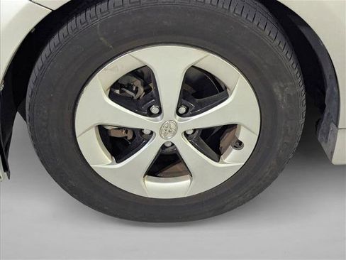 Used 2012 Toyota Prius Four image 10