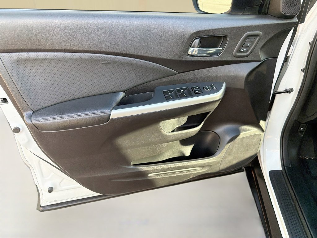 Used 2016 Honda CR-V Touring image 20