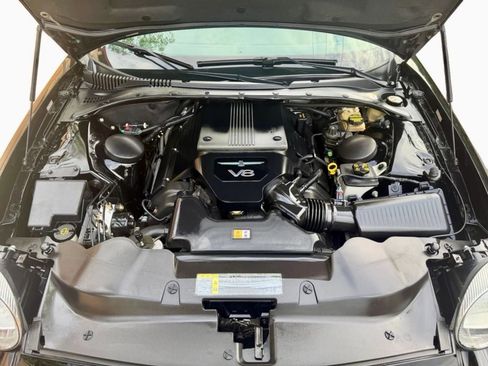 Used 2003 Ford Thunderbird Deluxe image 27