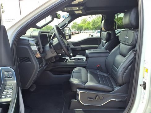 New 2026 Ford F450 Platinum image 21