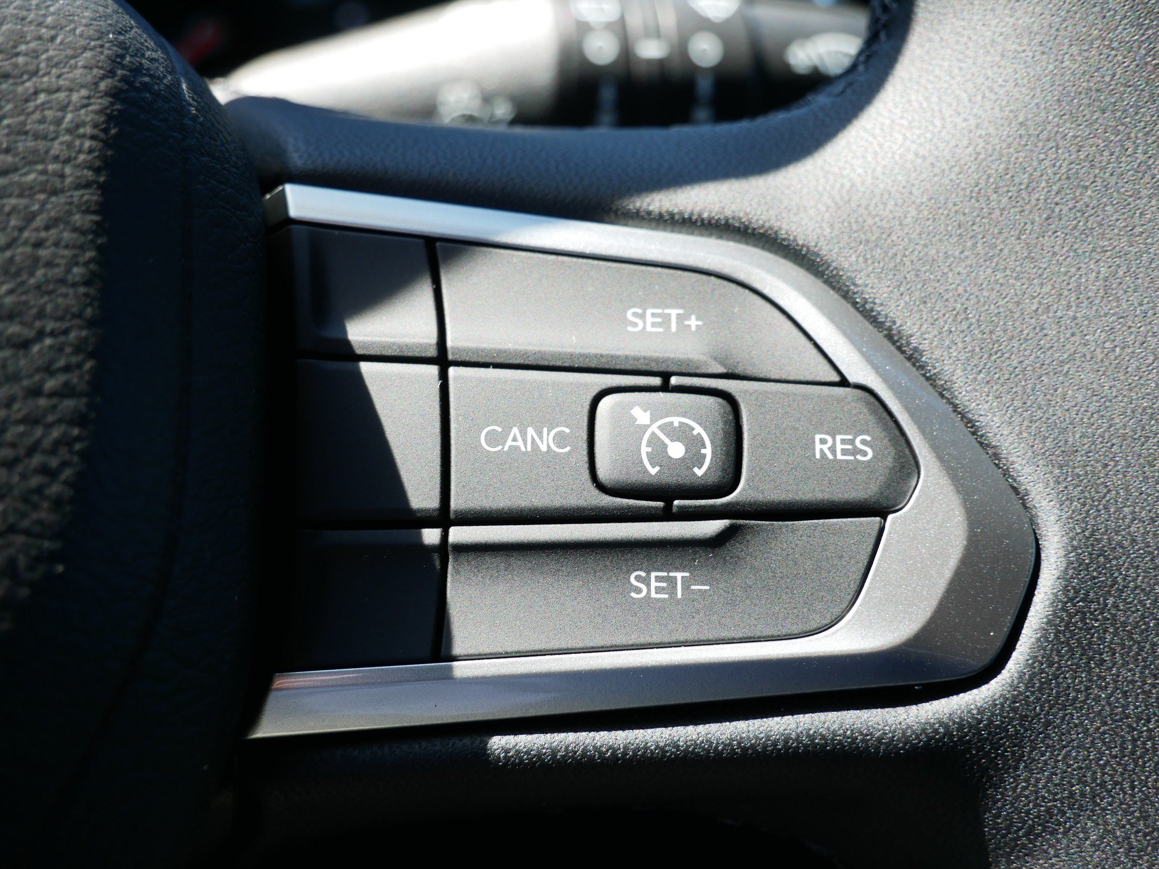 New 2026 Jeep Compass Latitude AWD/4WD image 20