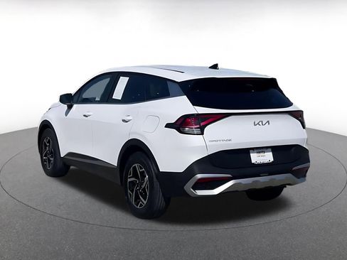 Used 2025 Kia Sportage LX image 12