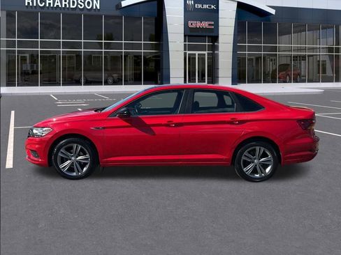 Used 2019 Volkswagen Jetta R-Line w/ R-Line Cold Weather Package image 2