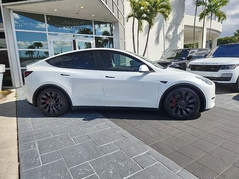 Used 2021 Tesla Model Y Performance image 7
