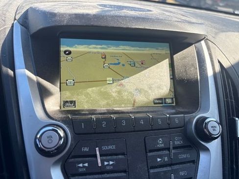 Used 2017 Chevrolet Equinox LT w/ Convenience Package image 23