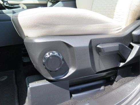 Used 2024 Ford Ranger XLT w/ Technology Package AWD/4WD image 12