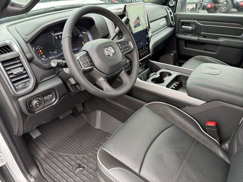 New 2026 RAM 3500 Laramie AWD/4WD image 34