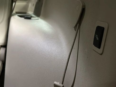 Used 2017 GMC Yukon XL Denali w/ Open Road Package image 13