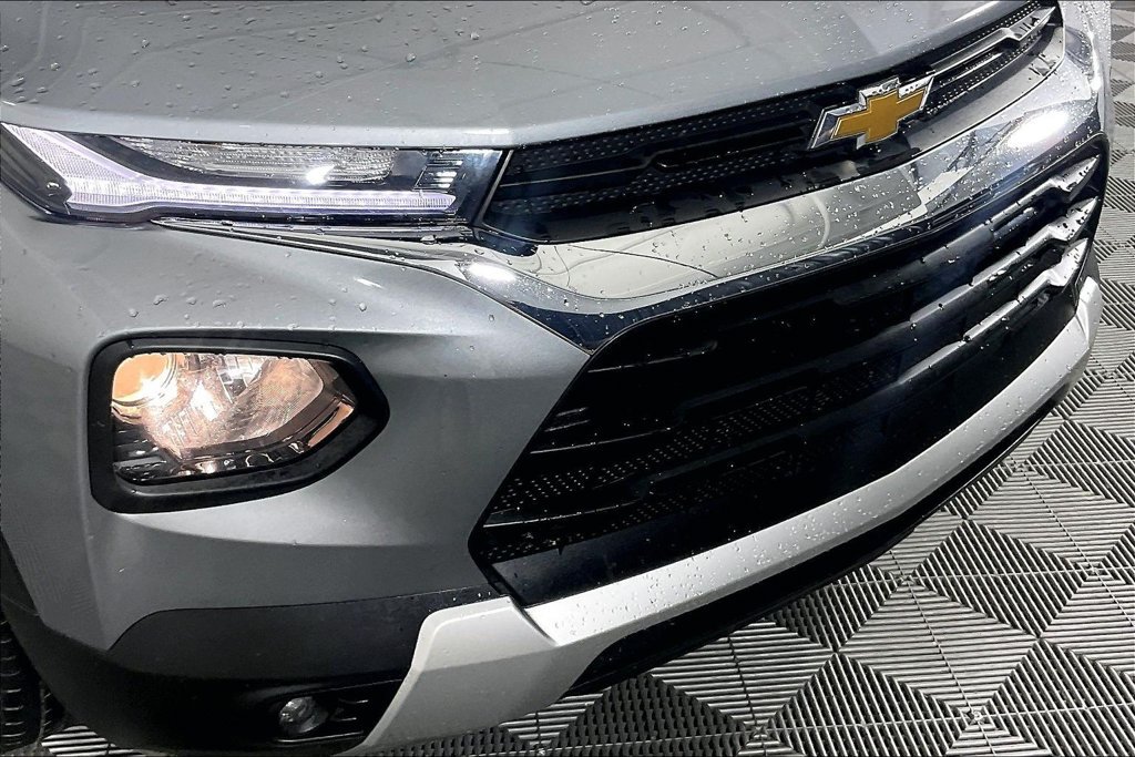 Used 2023 Chevrolet TrailBlazer LT FWD image 35