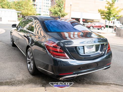 Used 2019 Mercedes-Benz S 560 Sedan image 5