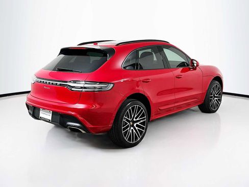 New 2026 Porsche Macan image 9