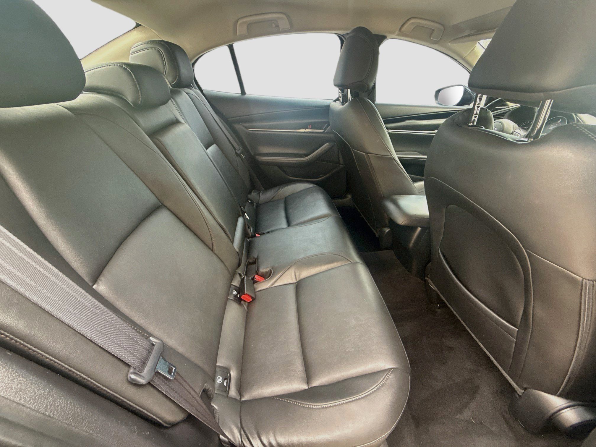 Used 2020 MAZDA MAZDA3 Sedan w/ Select Package FWD image 25