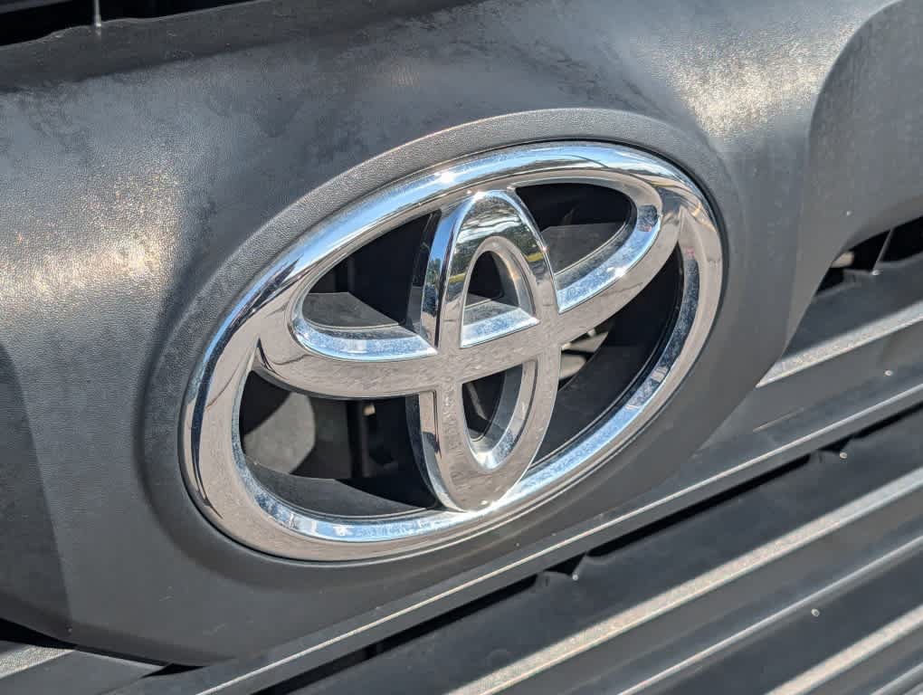 Used 2024 Toyota Tundra SR5 w/ SR5 Convenience Package AWD/4WD image 10
