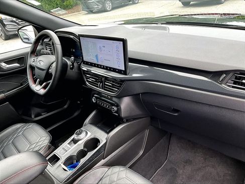 Used 2024 Ford Escape ST-Line Elite w/ Premium Technology Package AWD/4WD image 14