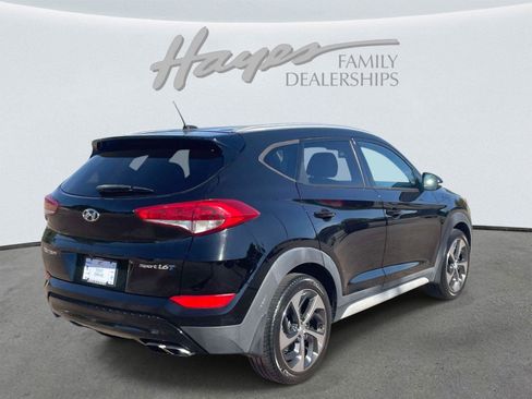 Used 2017 Hyundai Tucson Sport FWD image 4