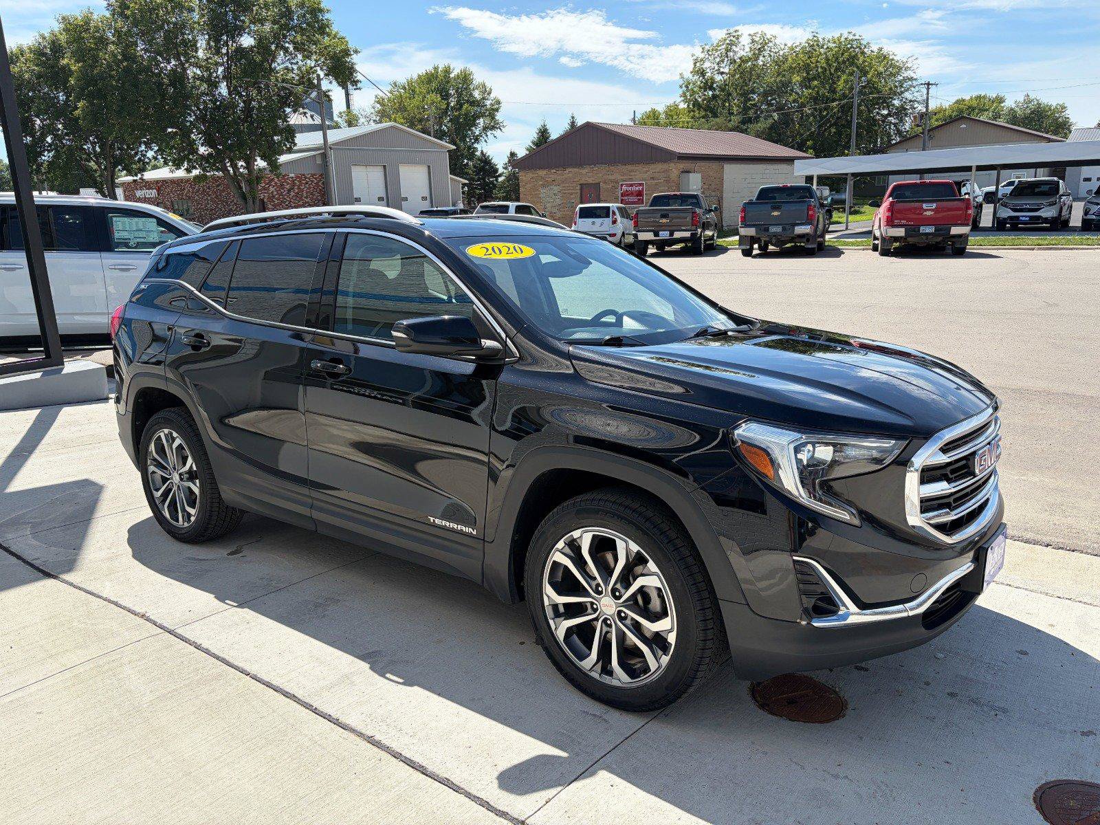 Used 2020 GMC Terrain SLT w/ Preferred Package AWD/4WD image 6