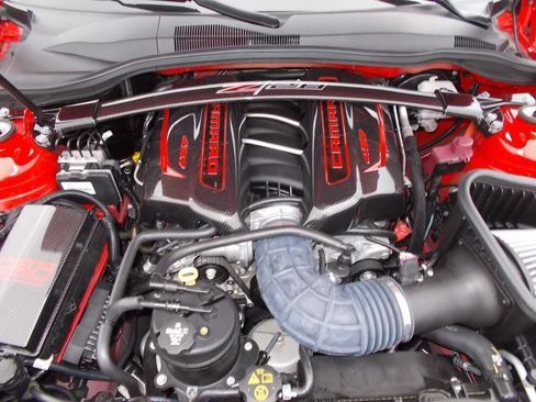 Used 2015 Chevrolet Camaro Z/28 image 36