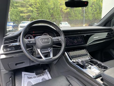 Used 2024 Audi Q8 Prestige AWD/4WD image 34