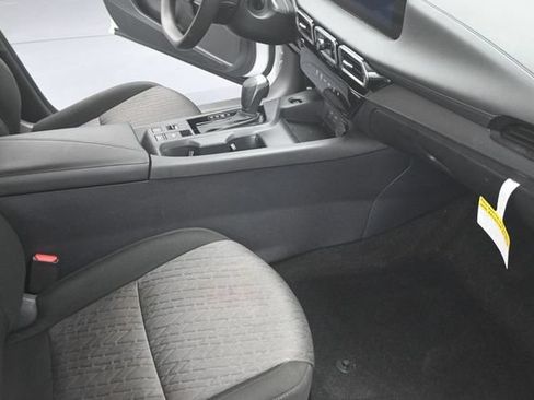Used 2026 Nissan Sentra SV w/ Floor Mat Package FWD image 44